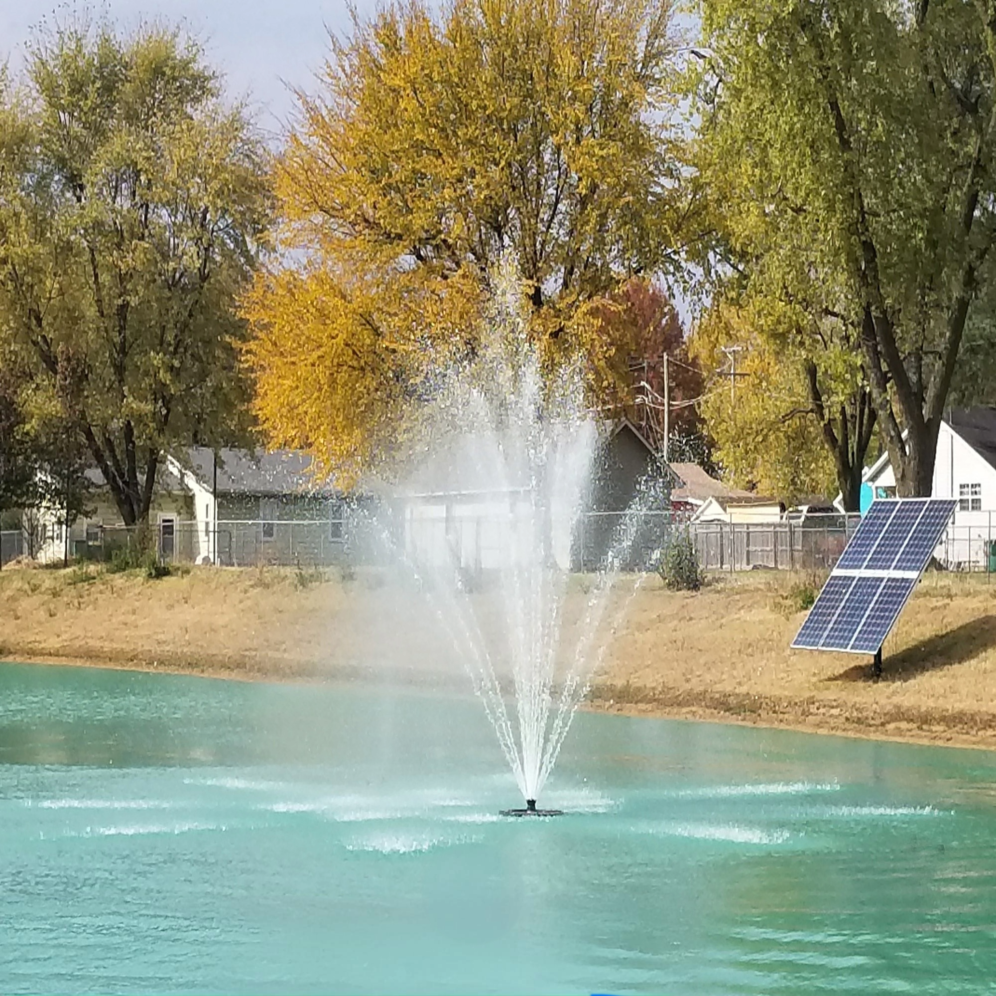 Outdoor Water Solutions Classic Series Display Pond Fountain 5HP